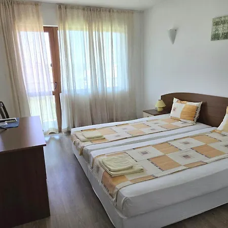 Family Primo Primorsko